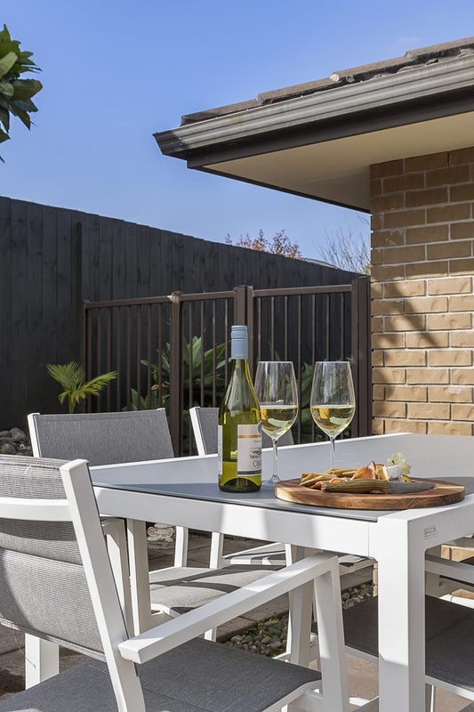 6 Glesan Place, Beachlands, Auckland - Carousel 2