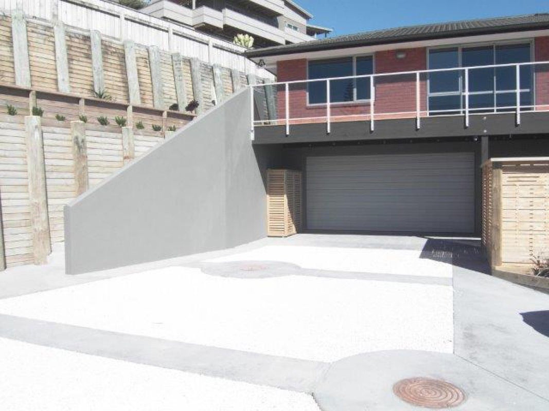 32 Rosendale Avenue, Spotswood, New Plymouth - Carousel 1