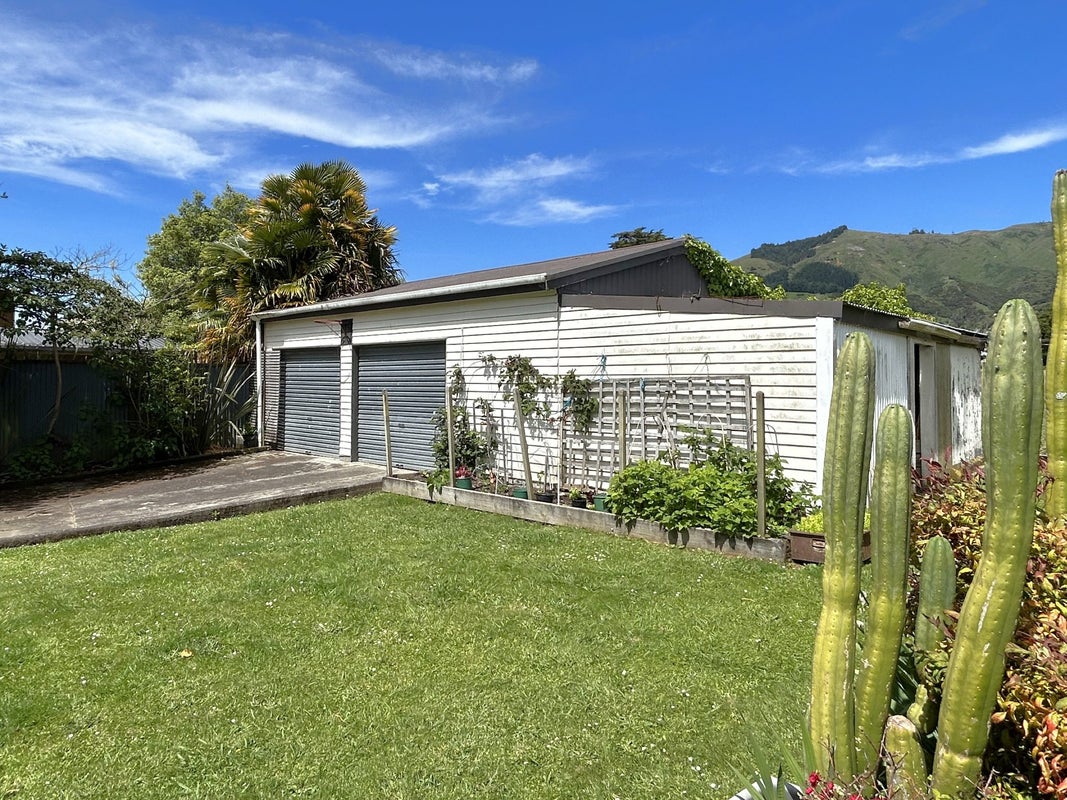 632 Abel Tasman Drive, Takaka - Carousel 2