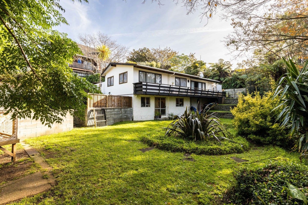 40 Hua Street, Bell Block, New Plymouth - Carousel 1