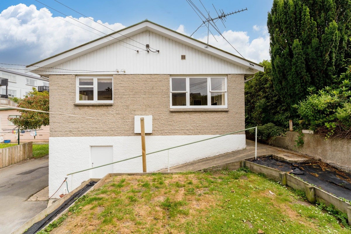 2A Longwood Avenue, Mornington, Dunedin - Carousel 18