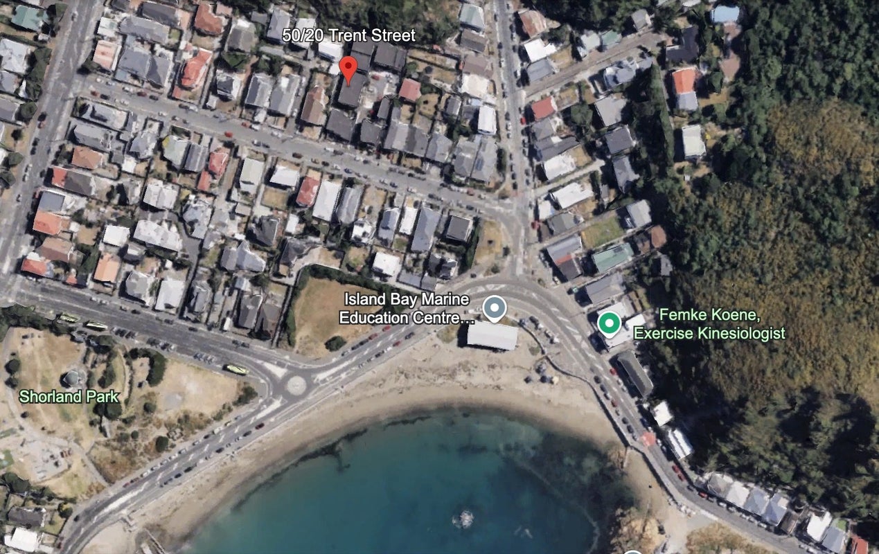 15/20 Trent Street, Island Bay, Wellington - Carousel 18