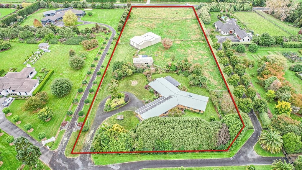 33 Aspenleigh Drive, Tamahere - Carousel 1