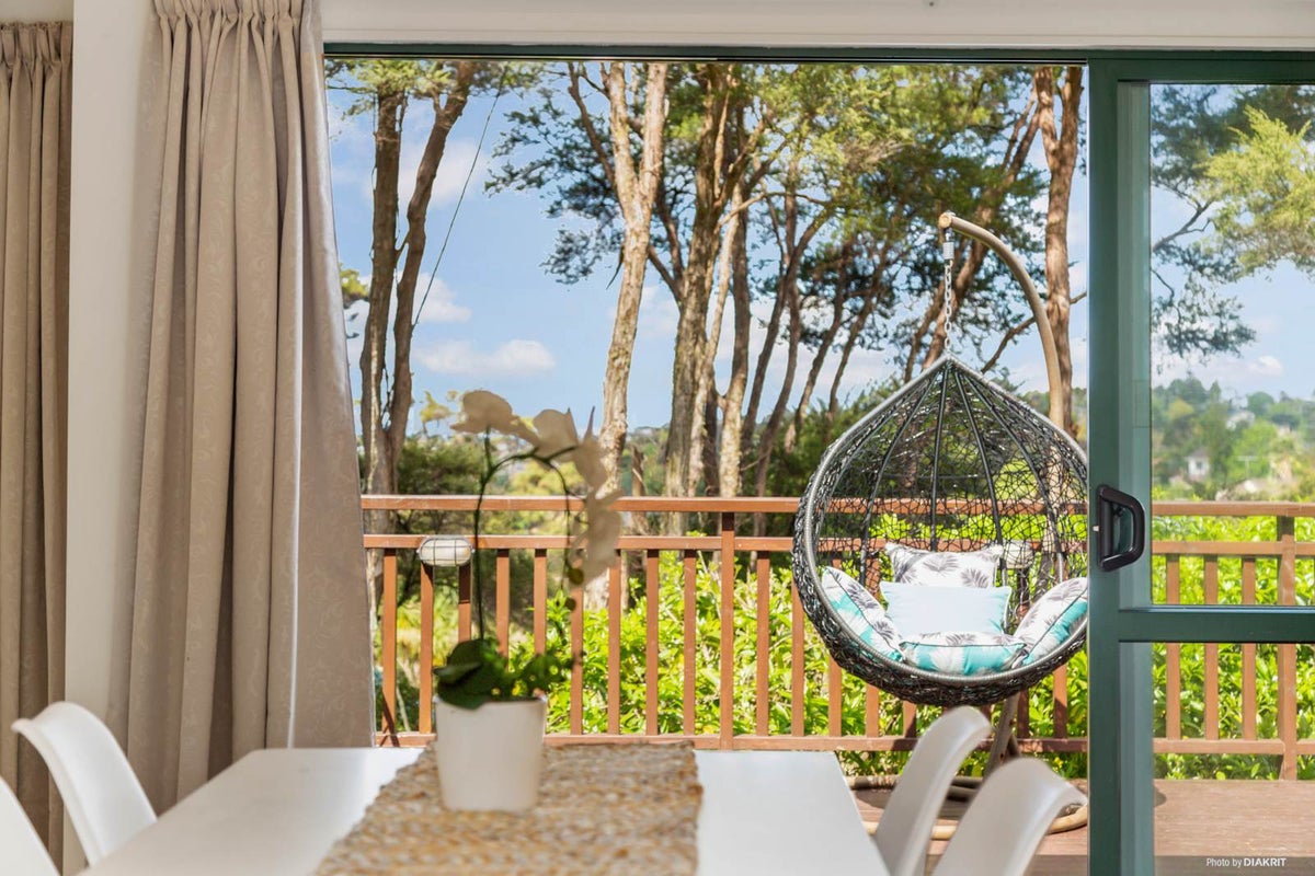 45 Emlyn Place, Torbay, Auckland - Carousel 2
