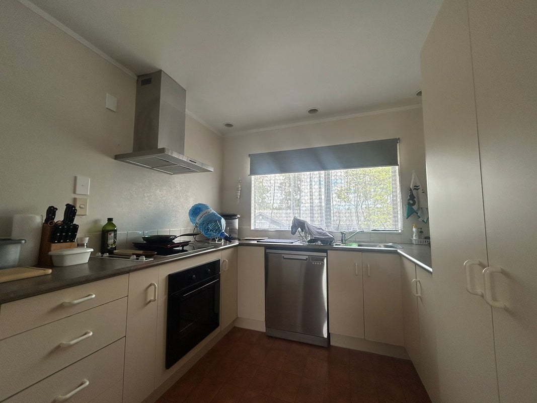 183 Burswood Drive, Burswood, Auckland - Carousel 2