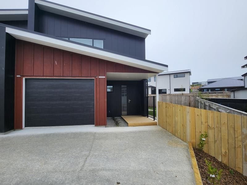 30A Ken Douglas Drive, Aotea, Porirua - Carousel 2