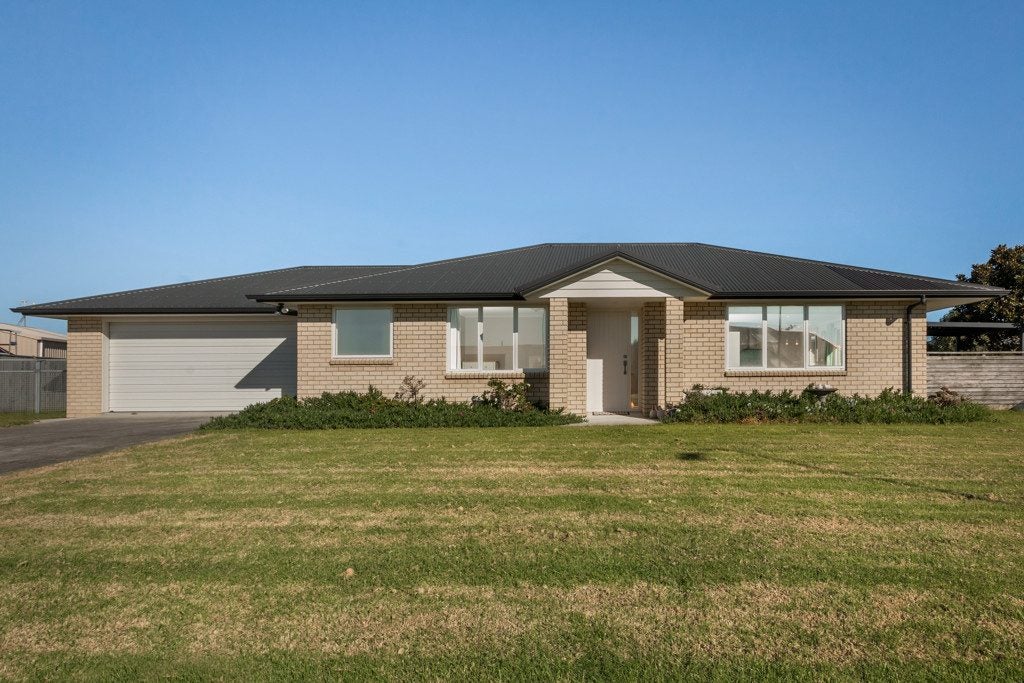 3 Island Vista, Athenree, Waihi Beach - Carousel 1