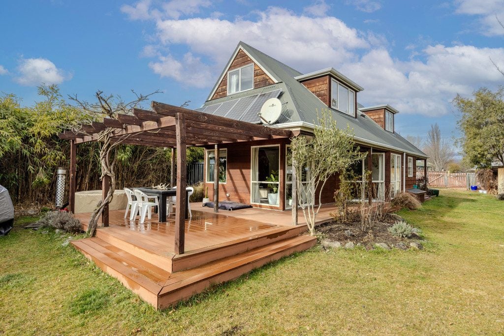 34 Bernard Road, Albert Town, Wanaka - Carousel 23