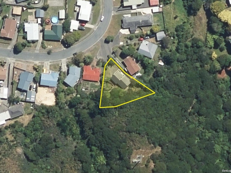 16 Transom Close, Whitby, Porirua - Carousel 22