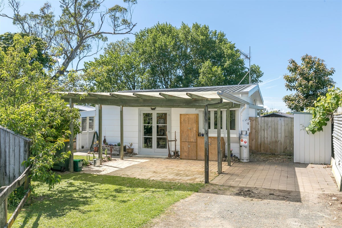 34A Dermont Street, Bader, Hamilton - Carousel 1