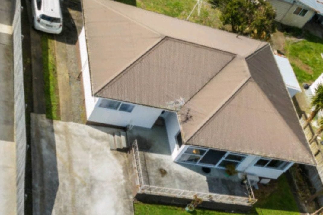 34 Edinburgh Avenue, Rosehill, Papakura - Carousel 2