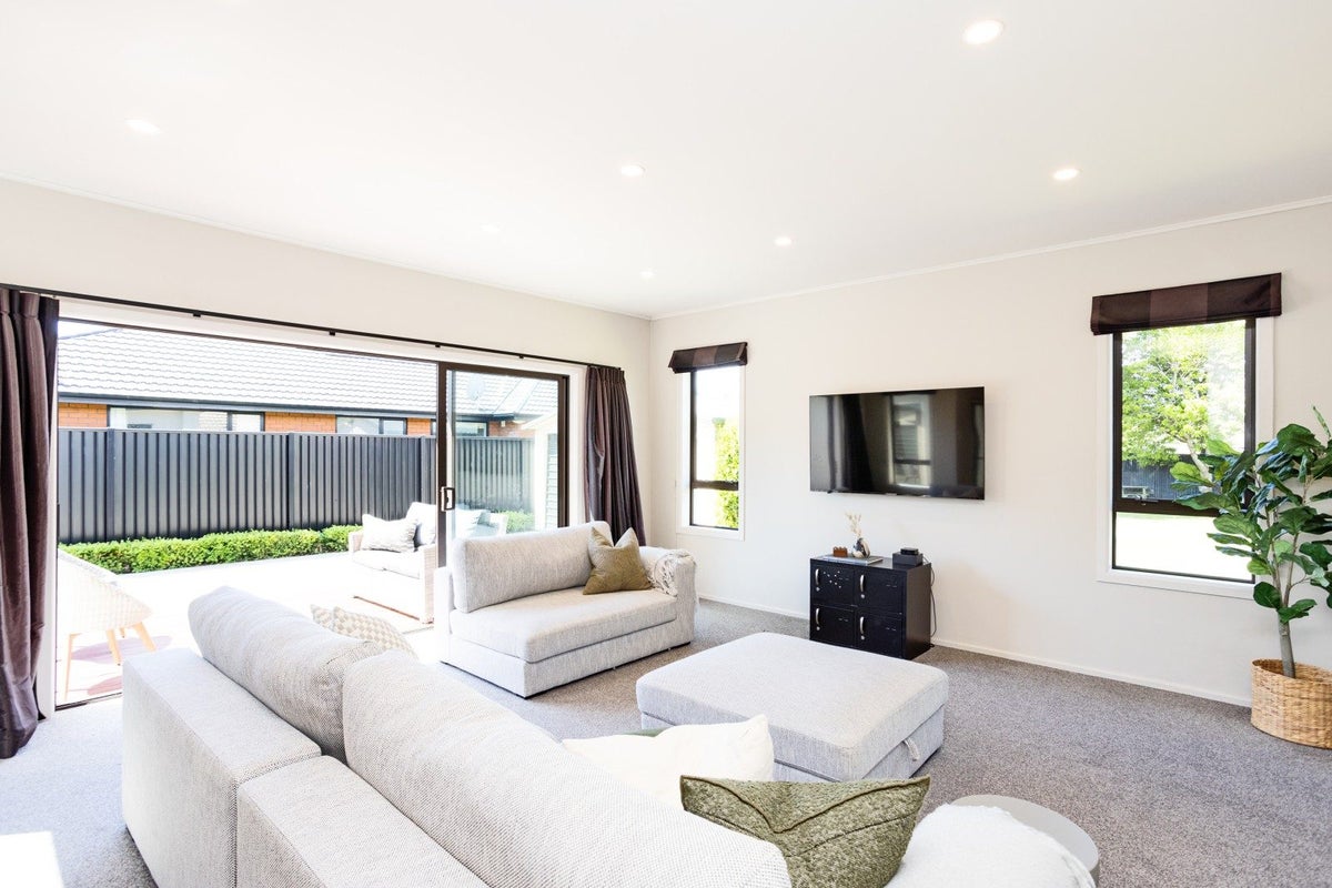 25 Abbot Street, Waverley, Invercargill - Carousel 2