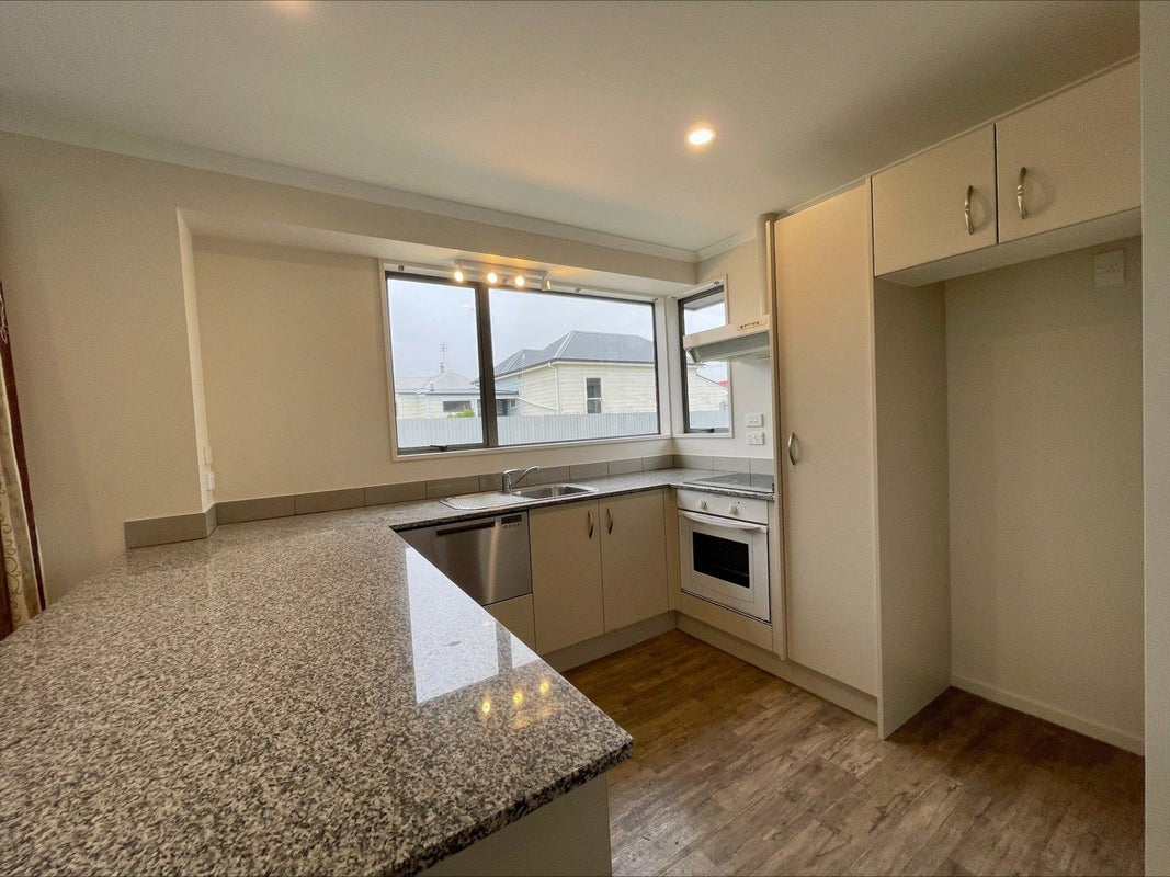 10A Browne Street, Parkside, Timaru - Carousel 2