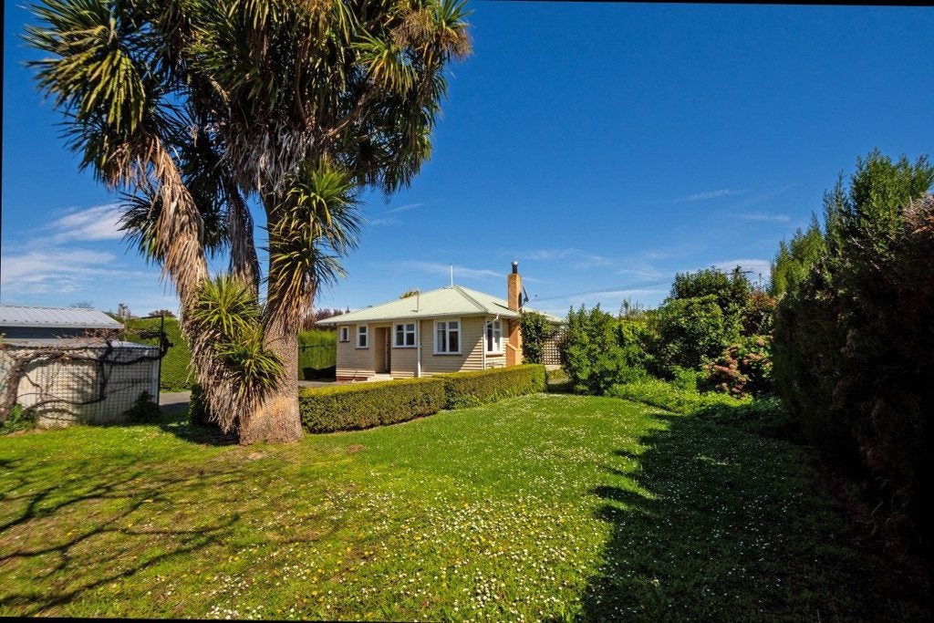 9 Gascoigne Street, Riversdale, Blenheim - Carousel 17