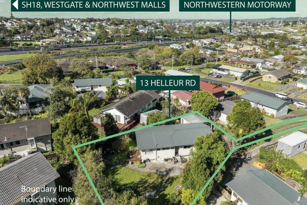 13 Helleur Road, Massey, Auckland - Carousel 14