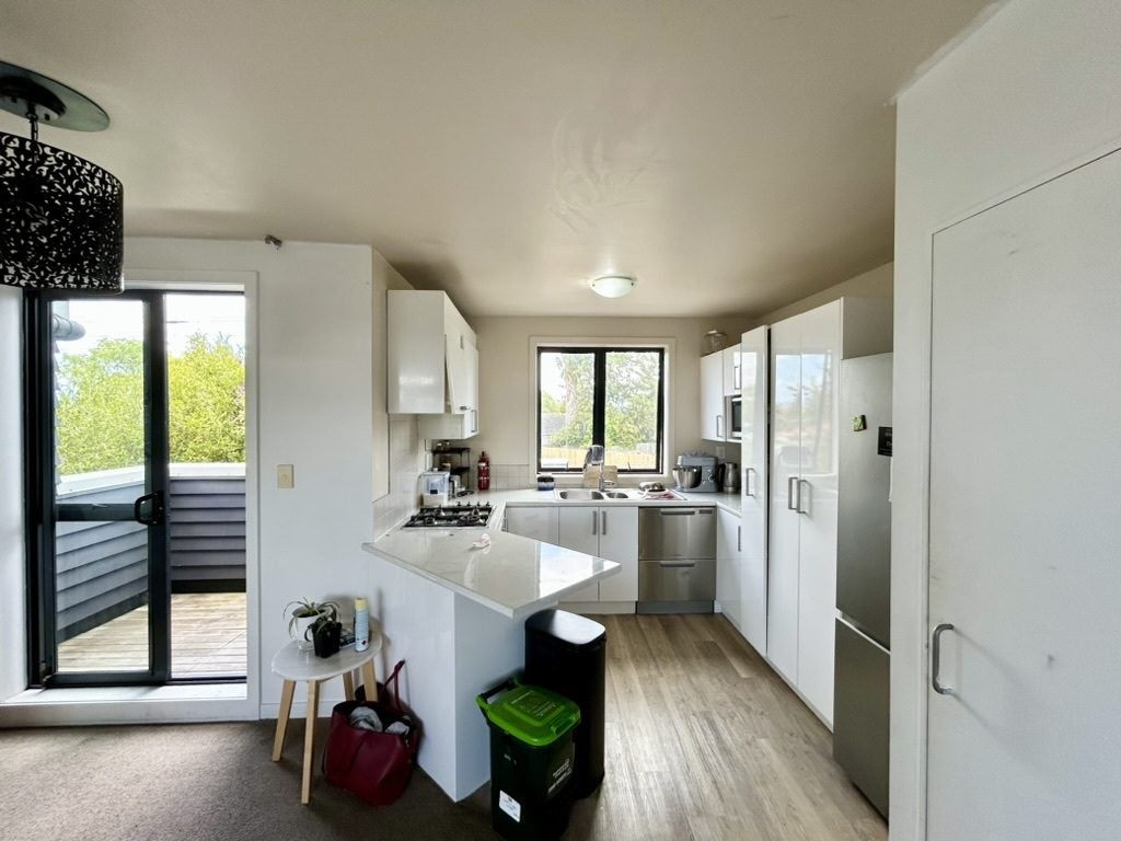 1/64 Borich Road, Sunnyvale, Auckland - Carousel 2