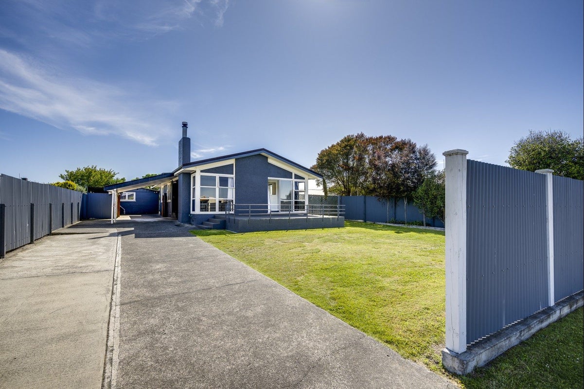 44 Coventry Avenue, Tamatea, Napier - Carousel 1