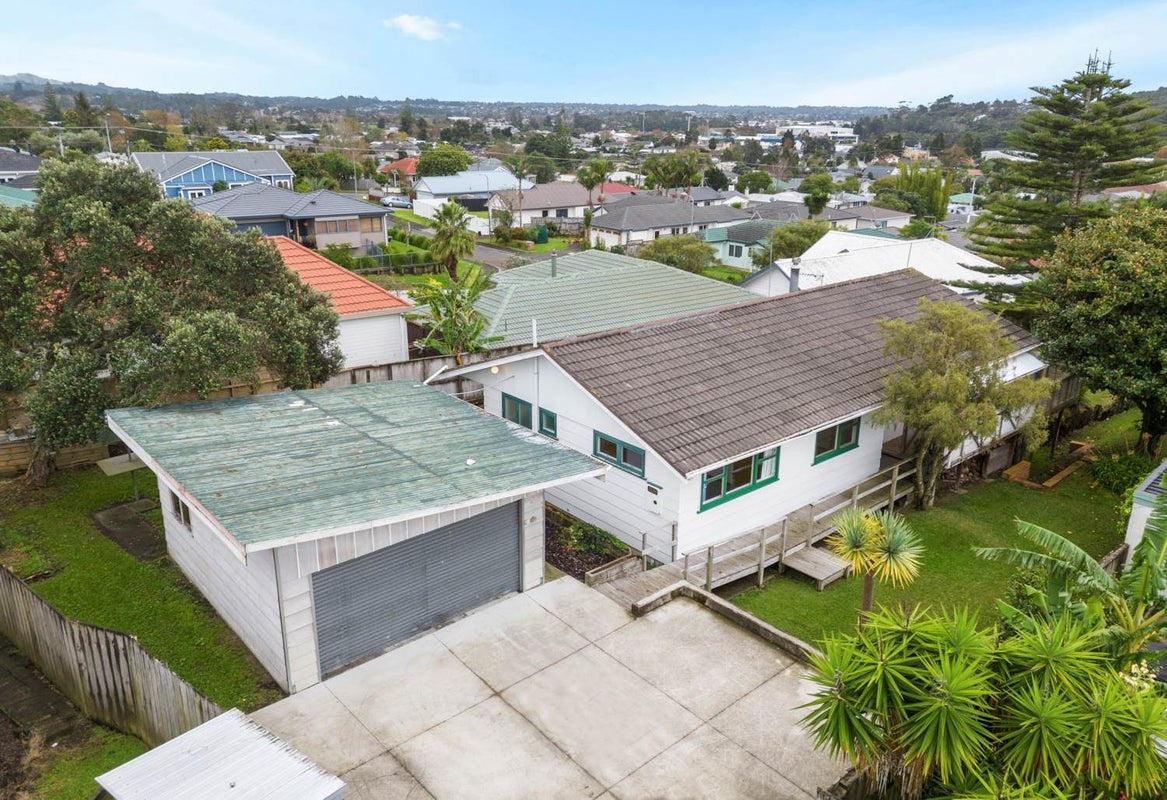 11 Roick Parade, Glen Eden, Auckland - Carousel 15
