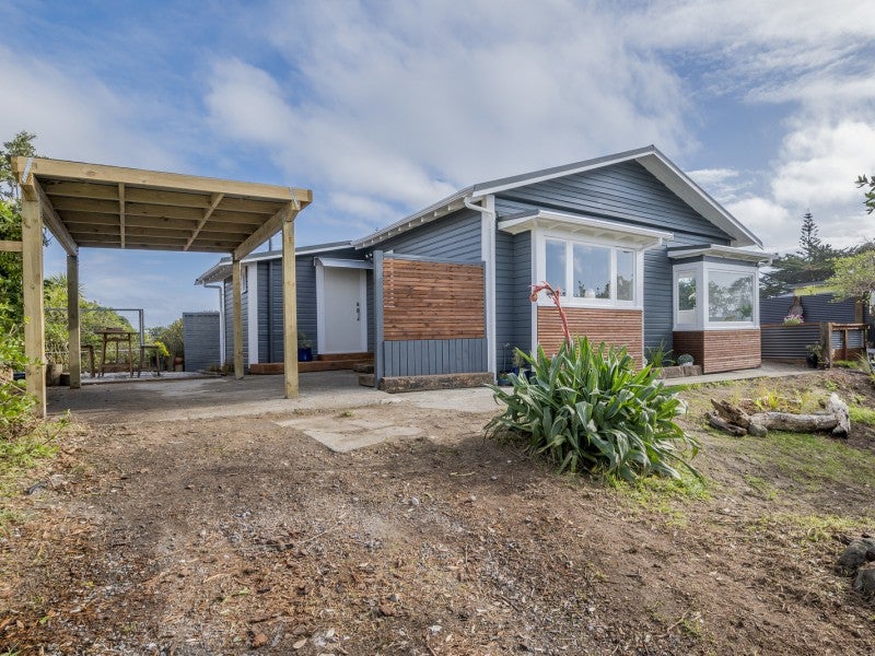 19 Koromiko Street, Otaki Beach, Otaki - Carousel 24