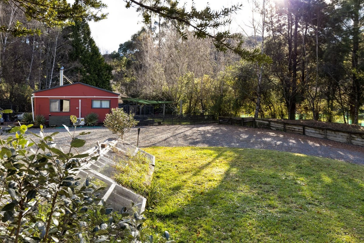861 Onamalutu Road, Blenheim - Carousel 2