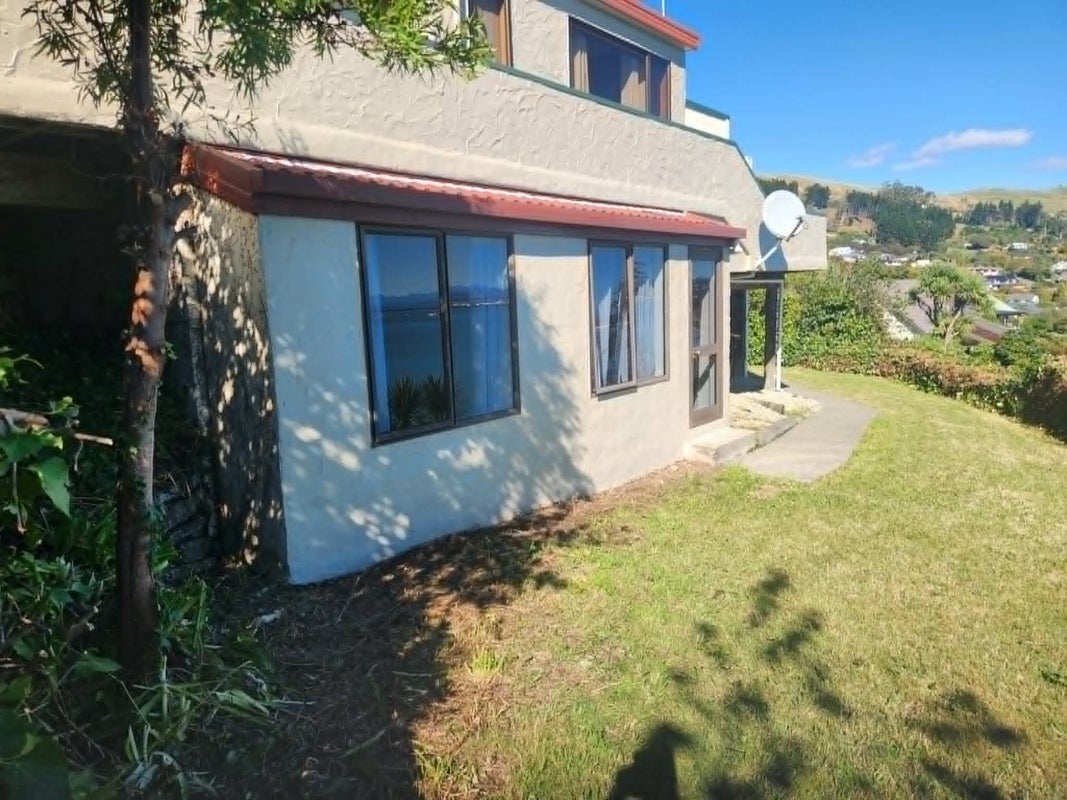 7 Ruffell Place, Atawhai, Nelson - Carousel 1