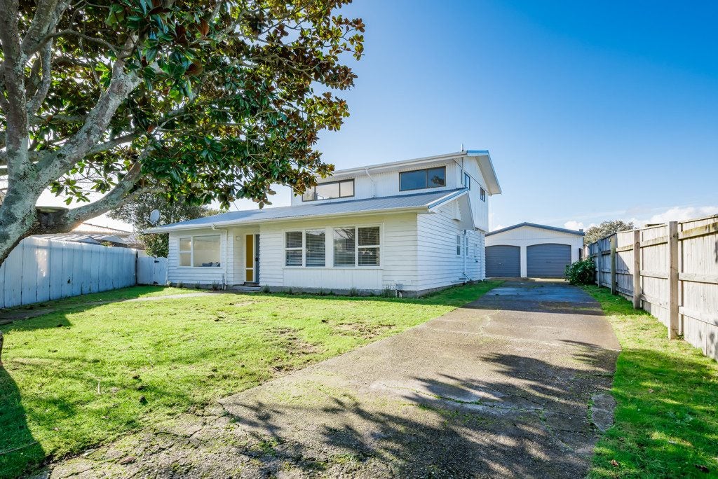 3 Dennis Grove, Paraparaumu Beach, Paraparaumu - Carousel 36