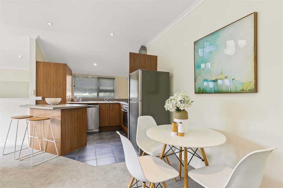 3B Marshall Street, Karori, Wellington - Carousel 2