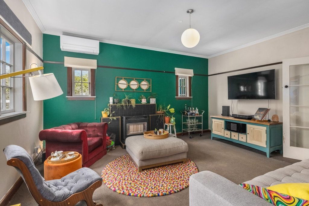 14 Hathaway Avenue, Karori, Wellington - Carousel 2