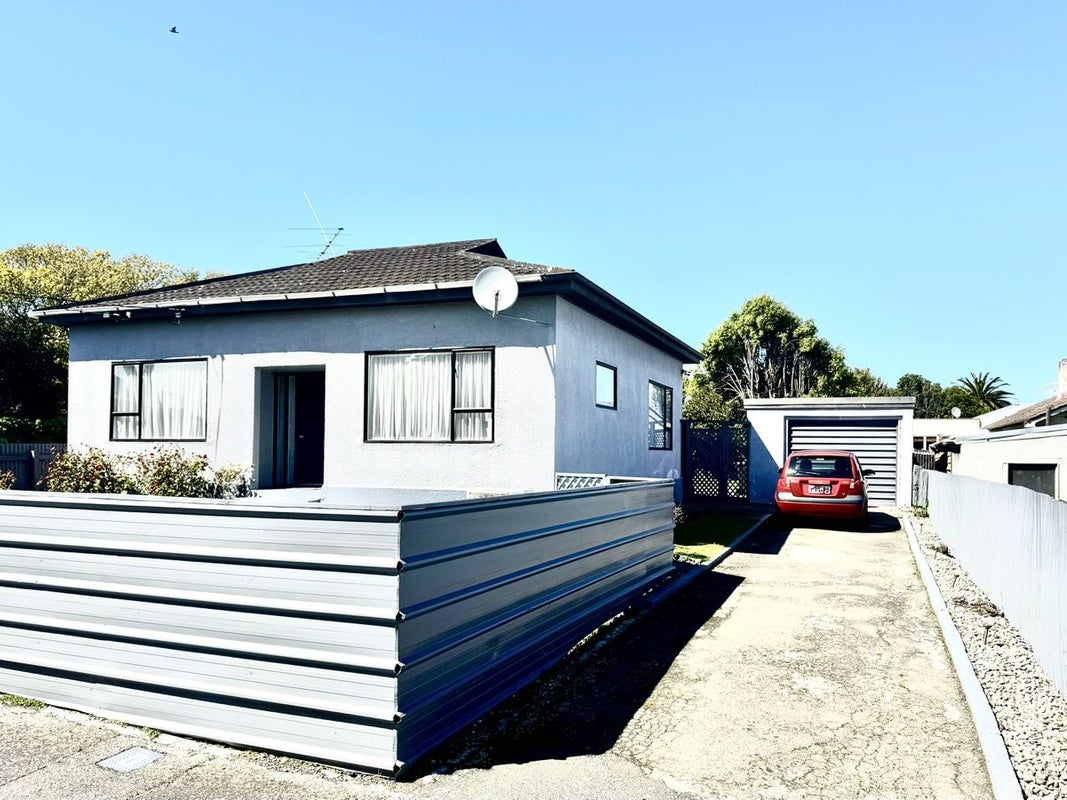5 Tweed Street, South Hill, Oamaru - Carousel 17