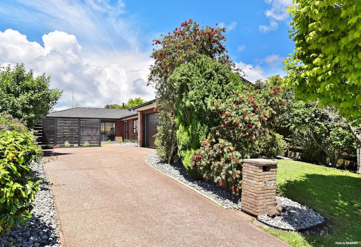 6 Millhouse Drive, Northpark, Auckland - Carousel 1