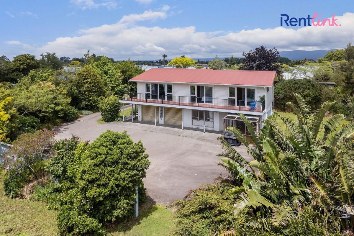 19 Binnie Road, Katikati, Katikati - Carousel 1
