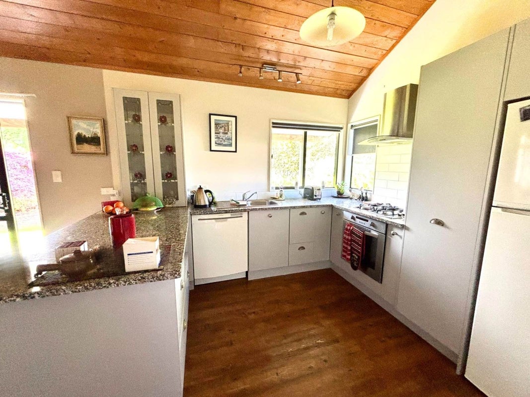 213 Ngunguru Road, Whangarei - Carousel 2