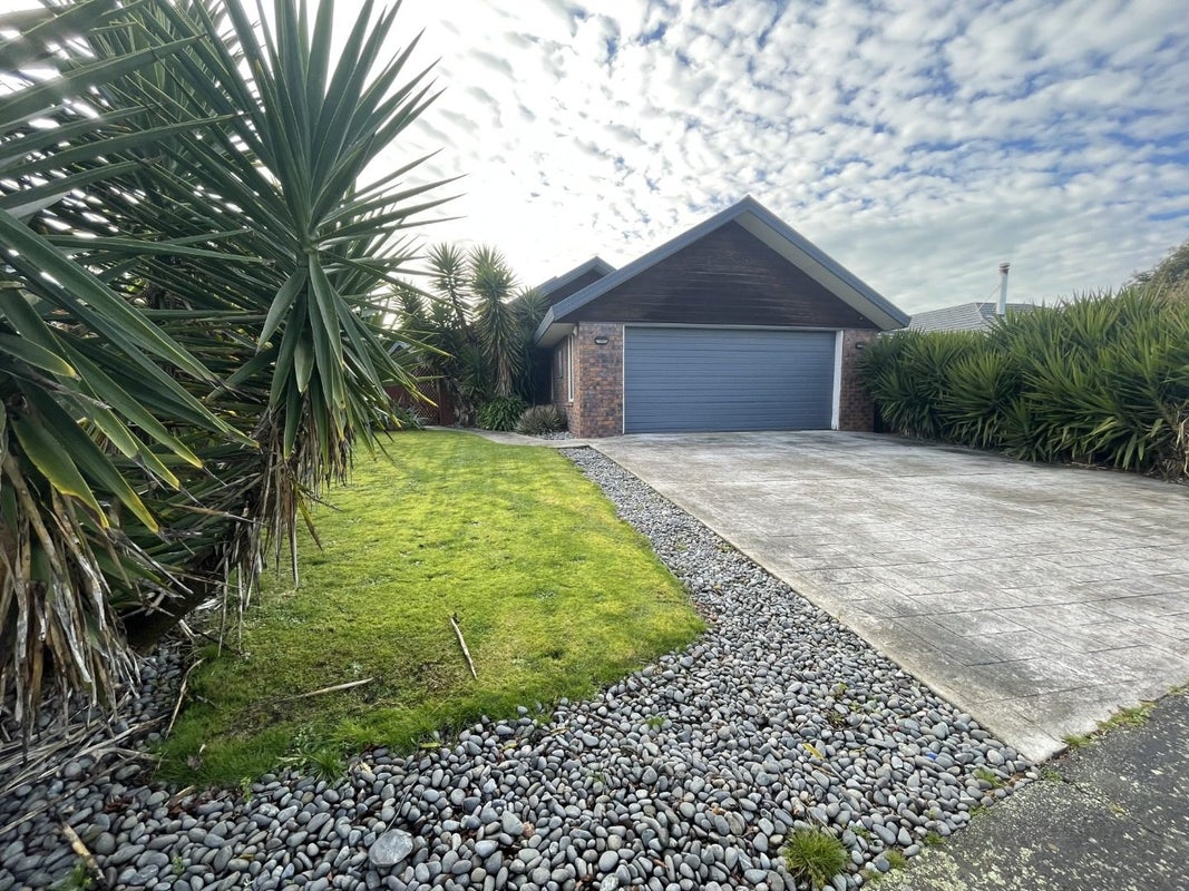 25 Broadhaven Avenue, Parklands, Christchurch - Carousel 2