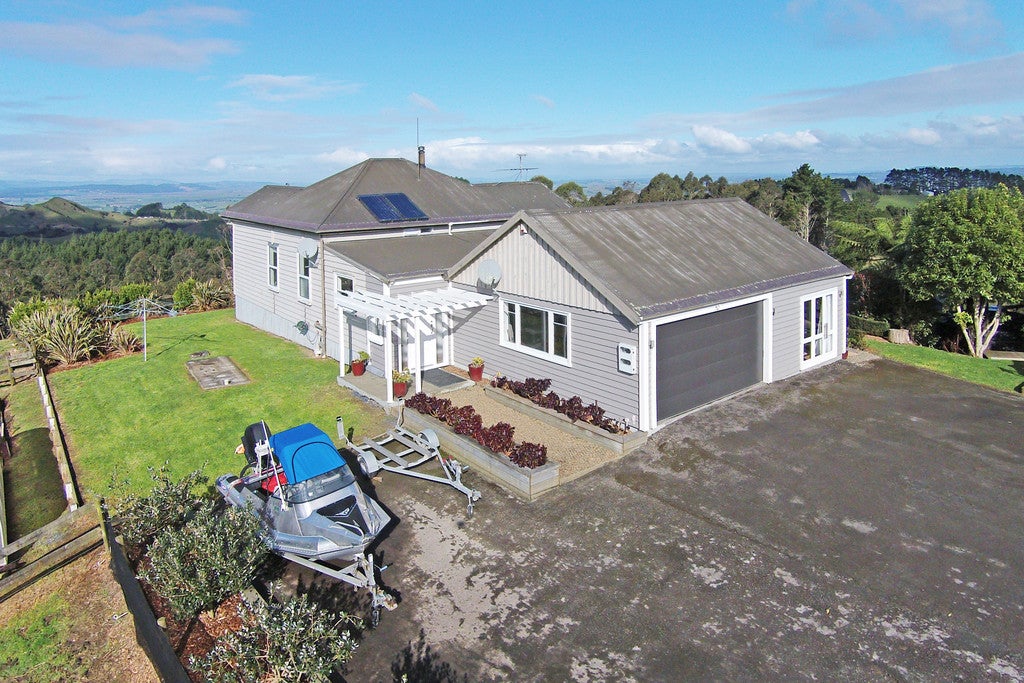 368 Pinnacle Hill Road, Bombay - Carousel 1