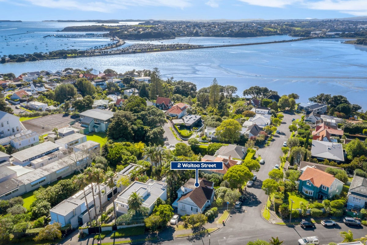 2 Waitoa Street, Parnell, Auckland - Carousel 2