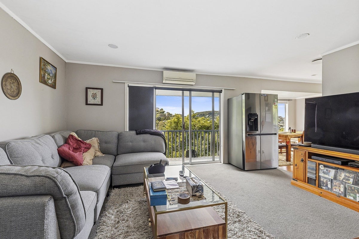 25A Govind Grove, Ngaio, Wellington - Carousel 2