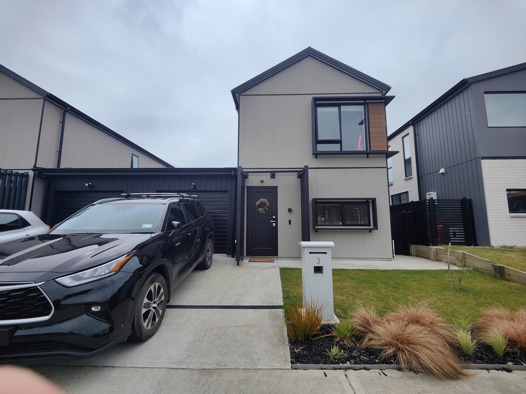 3 Balmerino Lane, Wallaceville, Upper Hutt - Carousel 11