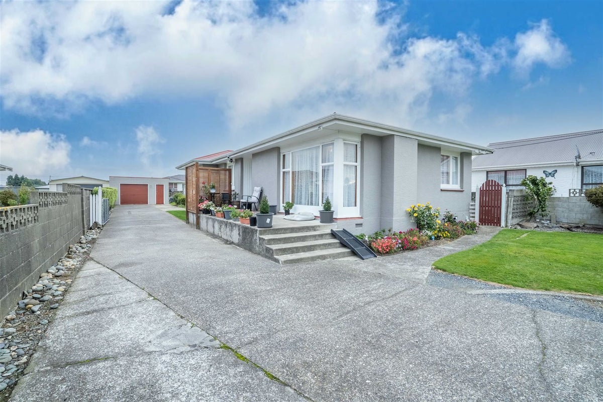 86 Scott Street, Strathern, Invercargill - Carousel 1