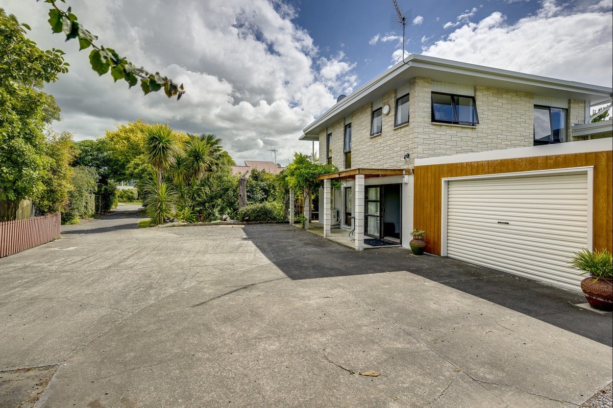 17 Leeds Place, Tamatea, Napier - Carousel 1