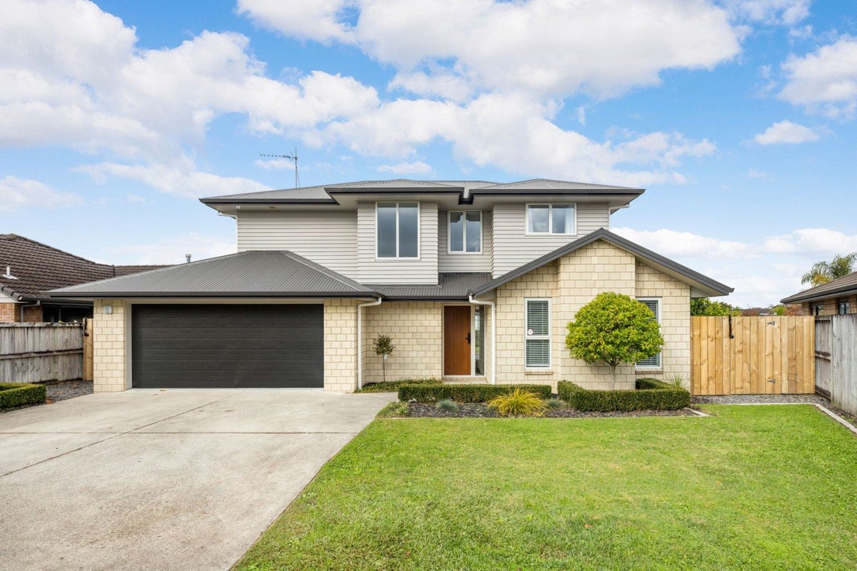 6 Bentley Rise, Flagstaff, Hamilton - Carousel 2