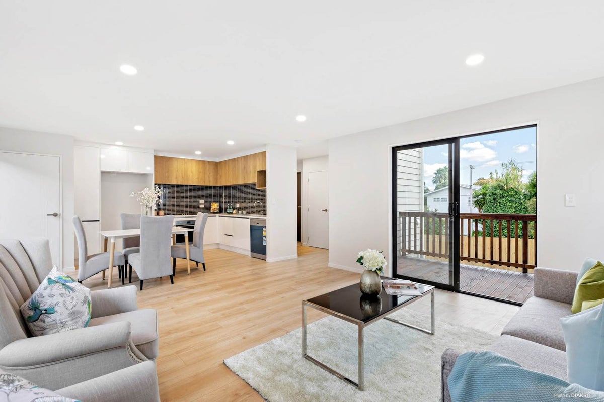 86C Woodglen Road, Glen Eden, Auckland - Carousel 2