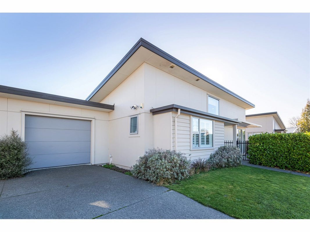 3/97 Packe Street, Edgeware, Christchurch - Carousel 1