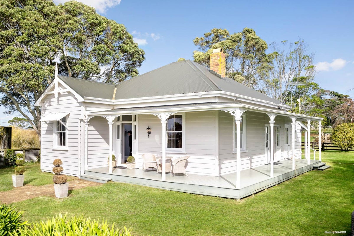 125 Butchers Bridge Road, Waiuku - Carousel 1