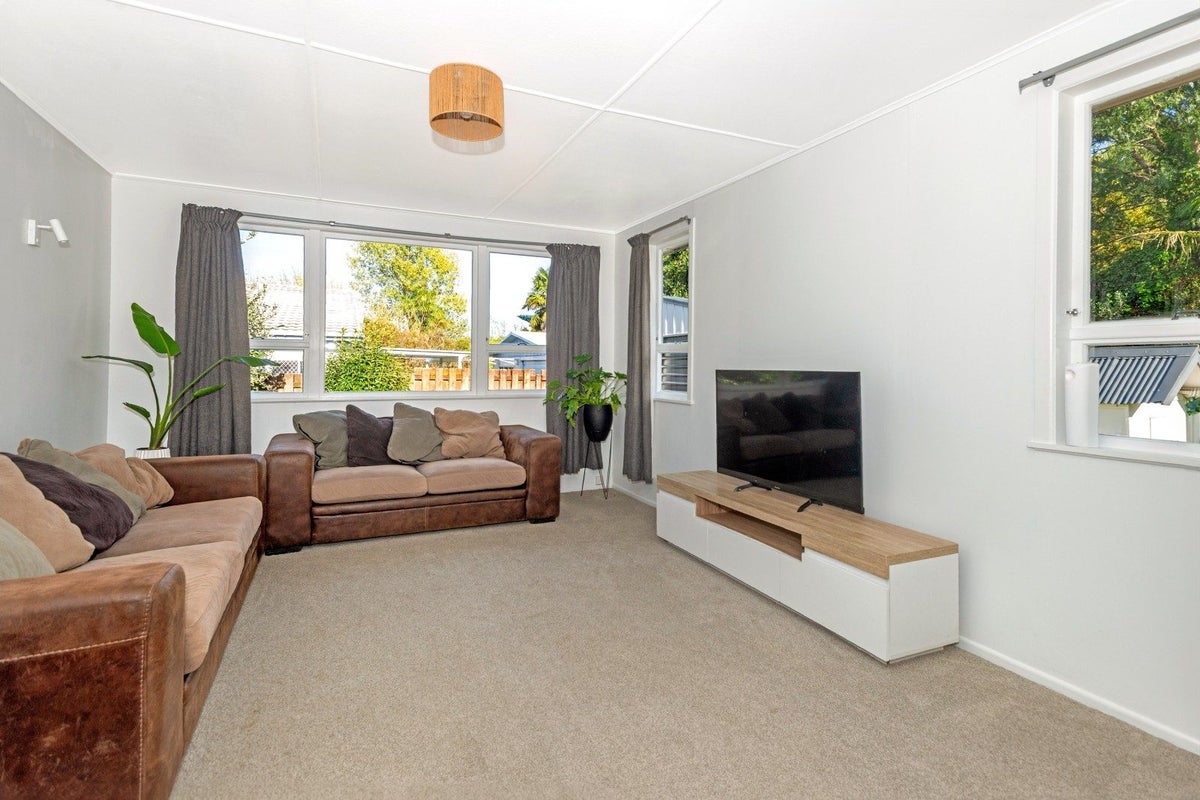 10 Mangapapa Road, Mangapapa, Gisborne - Carousel 2