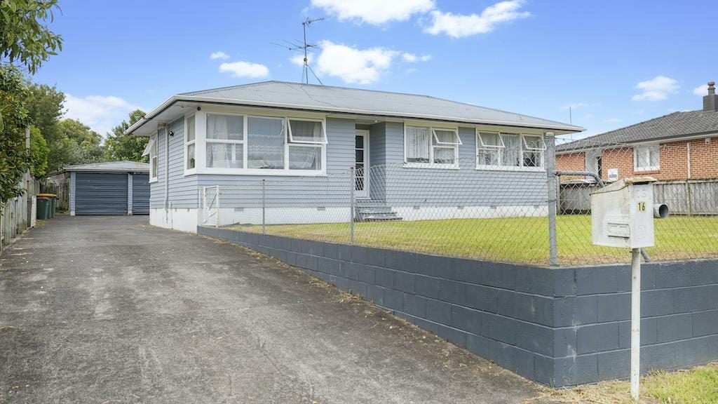 16 Tairere Crescent, Rosehill, Papakura - Carousel 1