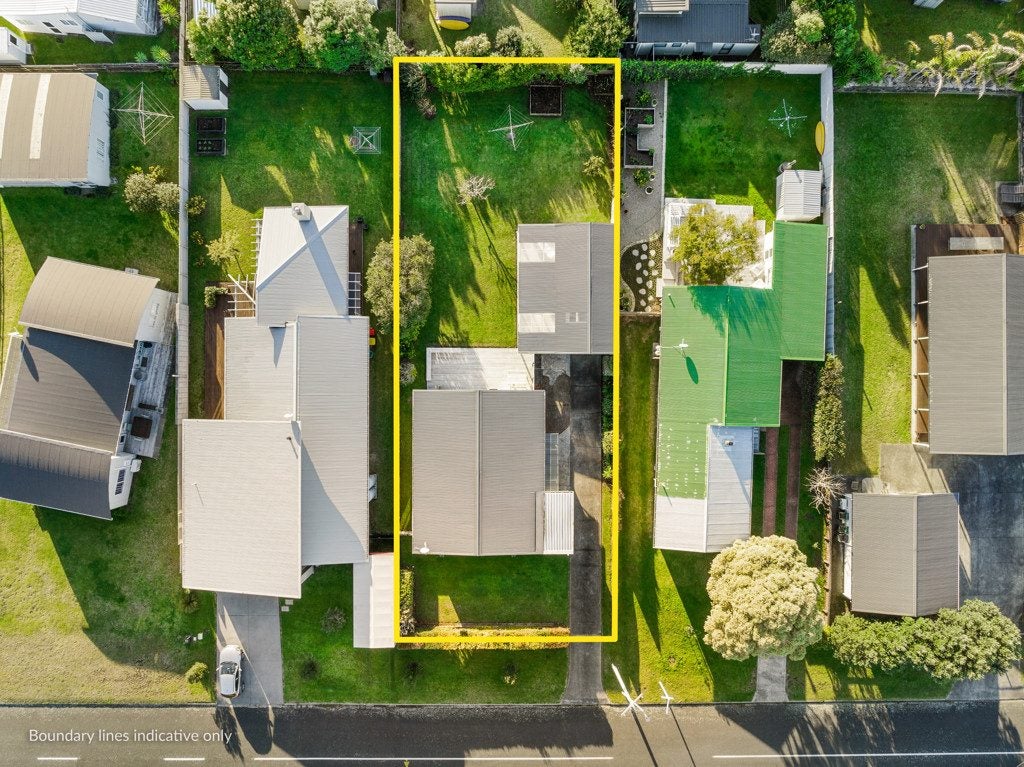 313 Papanui Road, Whangamata - Carousel 27