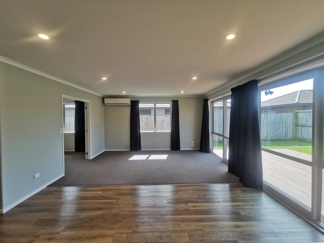 86 Tramway Road, Ruakura, Hamilton - Carousel 2
