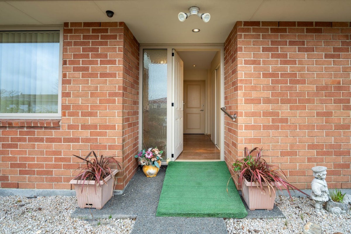 1/37 Oakhampton Street, Hornby, Christchurch - Carousel 17