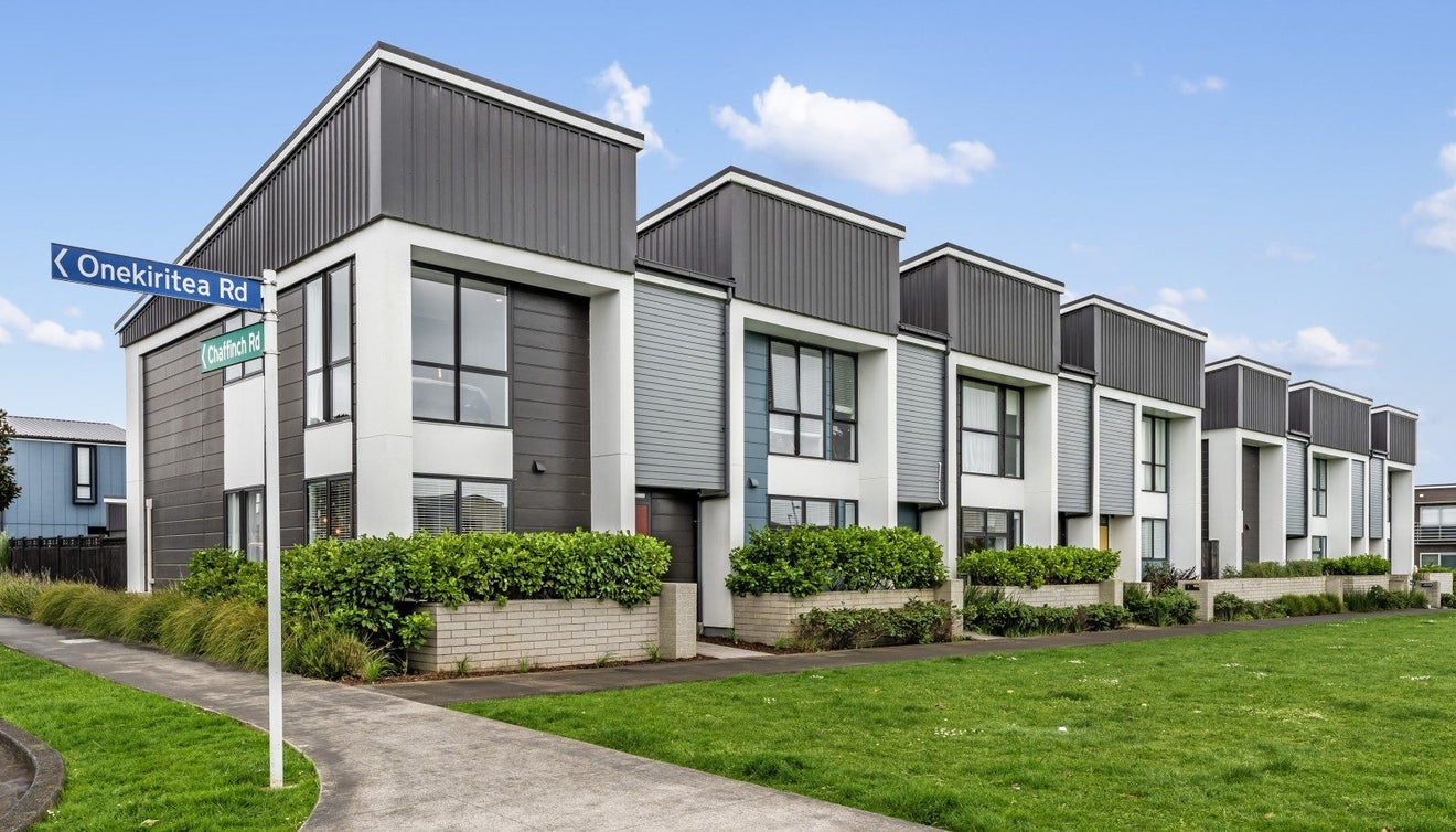 2 Rangihina Road, Hobsonville, Auckland - Carousel 1