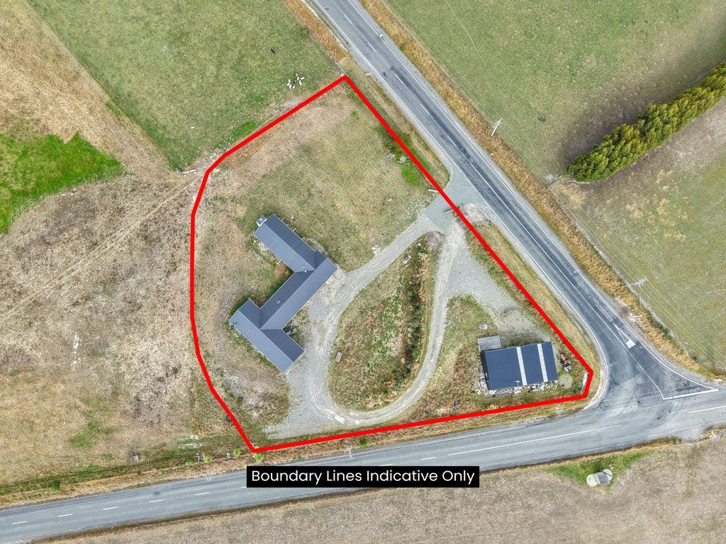390 Ardgowan Road, Oamaru North, Oamaru - Carousel 32